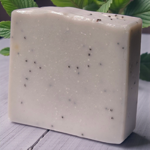 CHARCOAL & POPPY SEED SCRUB